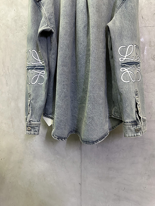 ロエベ レーザー刻印ロゴデニムジャケット