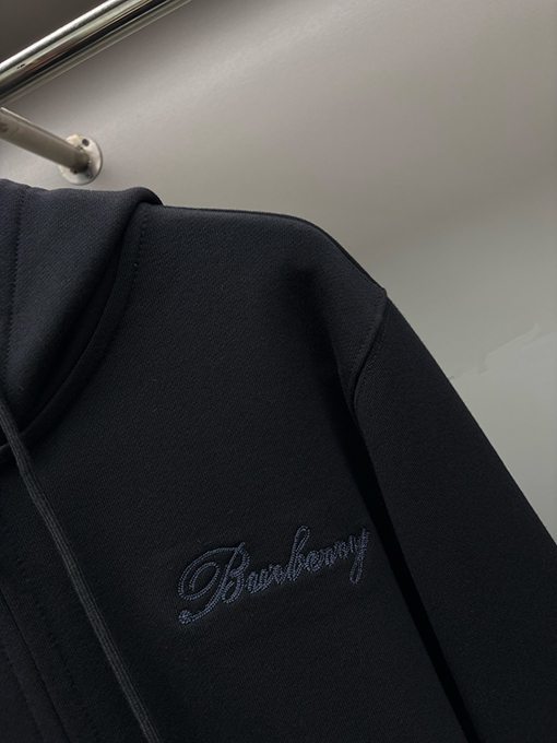 バーバリーコピー チェック柄の筆記ロゴをあしらったコットンジップアップパーカー