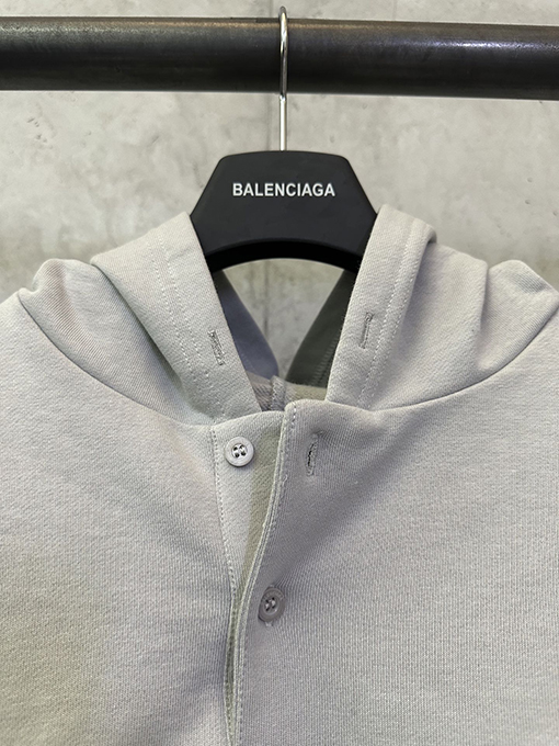 バレンシアガ BALENCIAGA 3m スキースーツシリーズ フード付きスウェットシャツ