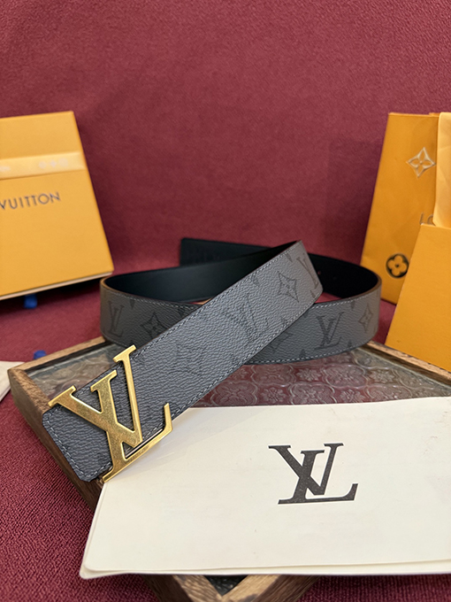 ルイヴィトン LV 新しいメンズベルト