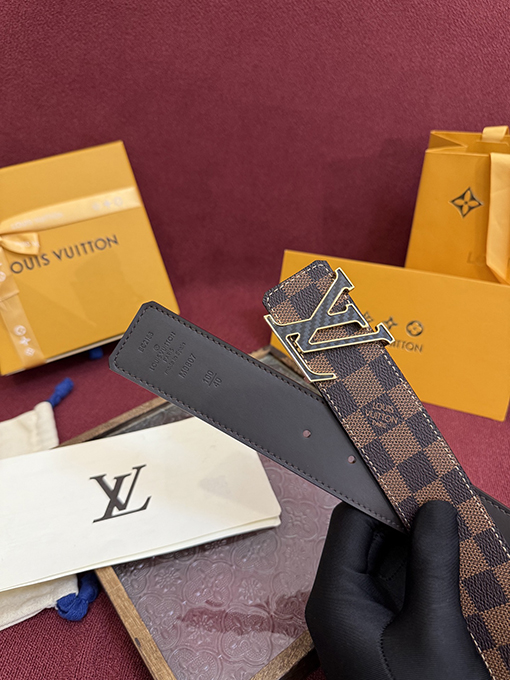 ルイヴィトン LV 新しいクラシックメンズベルト