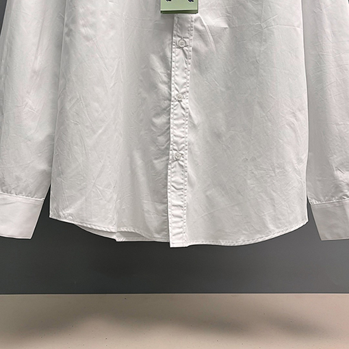 バーバリー BUBBERRY 新モデル刺繍入り長袖シャツ