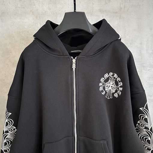 クロムハーツ 新作のクラシックフリース裏地付きジップアップスウェットシャツジャケット