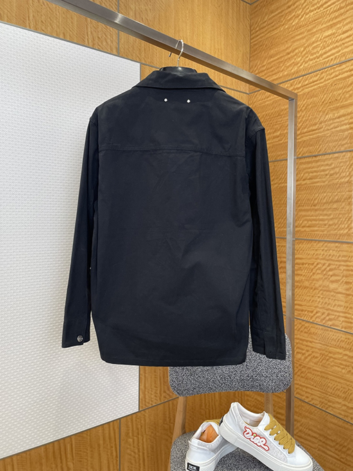 グッチ ジッパー付きボタンダウンデニムジャケット