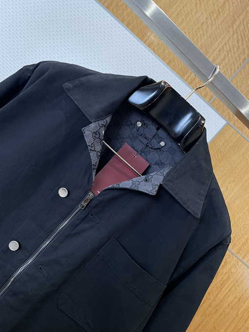 グッチ ジッパー付きボタンダウンデニムジャケット