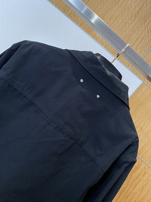 グッチ ジッパー付きボタンダウンデニムジャケット