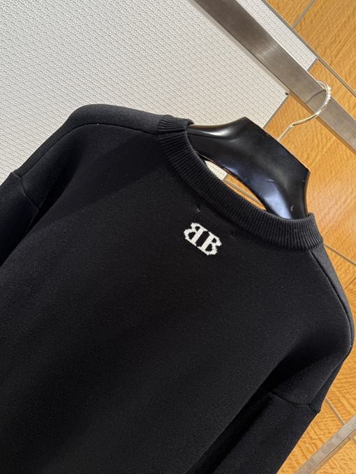 バレンシアガ BALENCIAGA ジャカードウールセーター