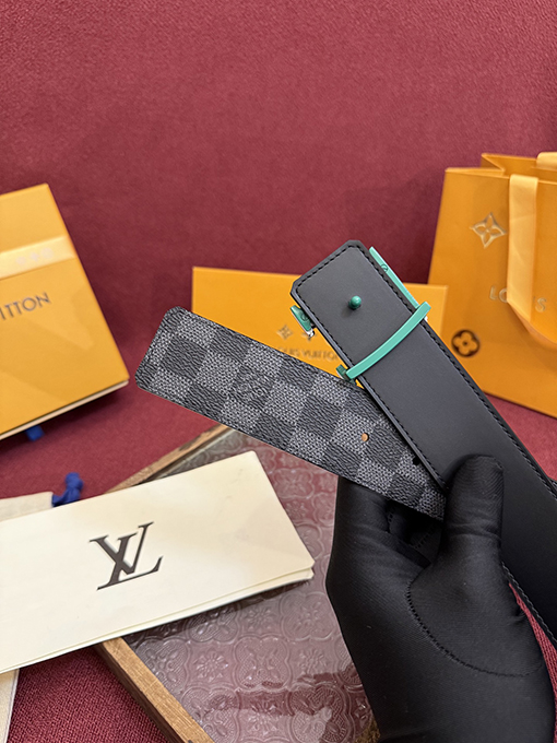 ルイヴィトンスーパーコピー LV 新しいカスタムキャンバスベルト