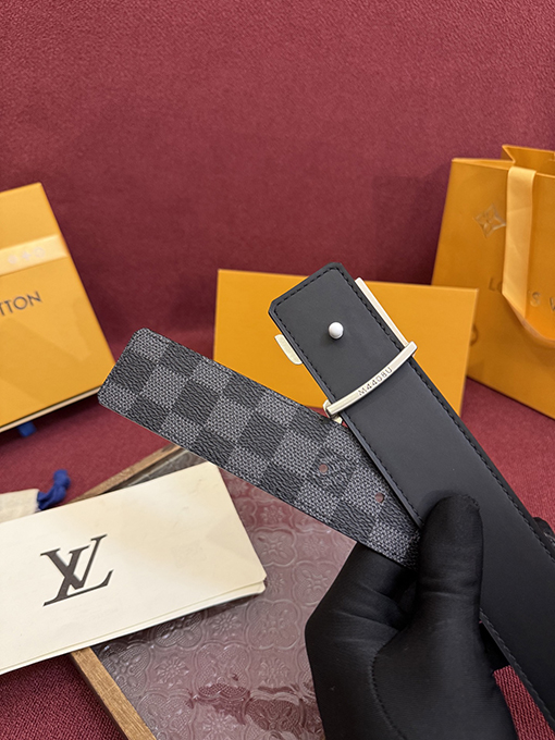 ルイヴィトンスーパーコピー LV 新しいカスタムキャンバスベルト