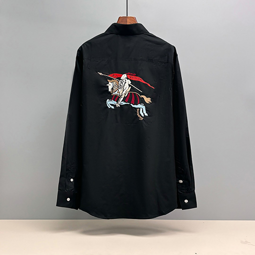 バーバリー 刺繍ロゴ長袖シャツ