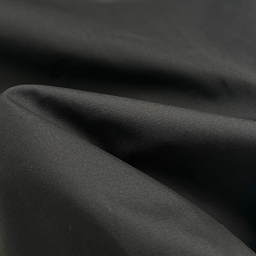 バーバリーコピー 太めのストラッププリントシャツ