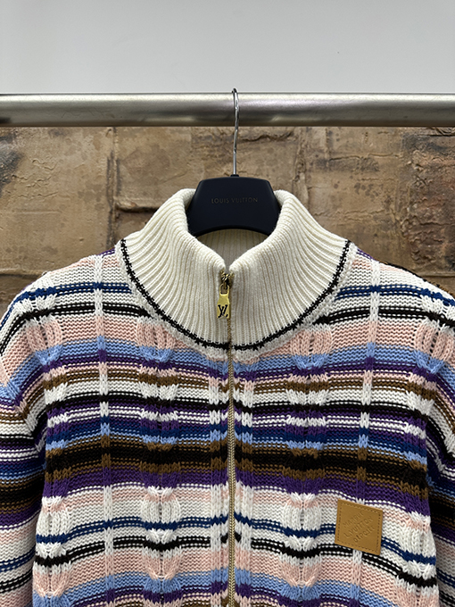 ルイヴィトン レザーロゴケーブルニットジッパーカーディガン