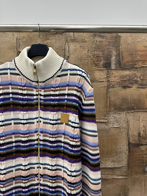 ルイヴィトン レザーロゴケーブルニットジッパーカーディガン