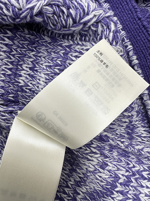 ルイヴィトンスーパーコピー タッセルハーフジップウールニットセーター