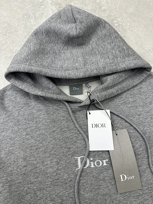 ディオール Dior 刺繍ロゴパーカー