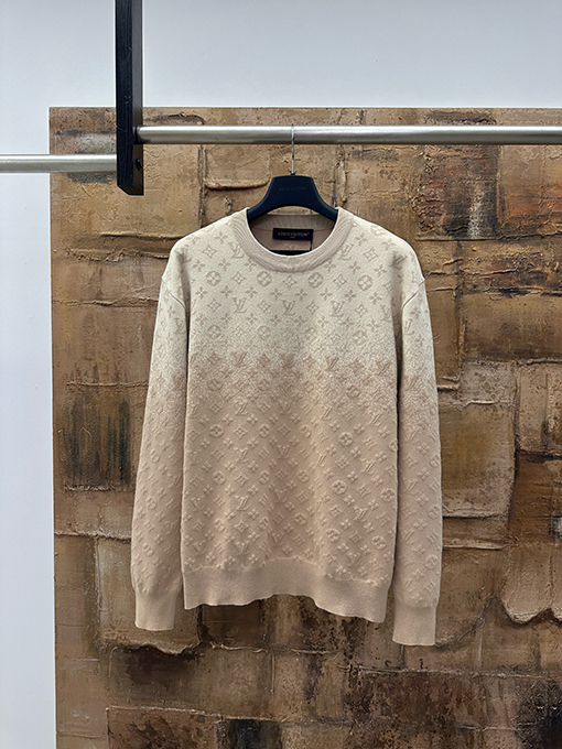 ルイヴィトンコピー グラデーションモノグラムラウンドネックニットセーター
