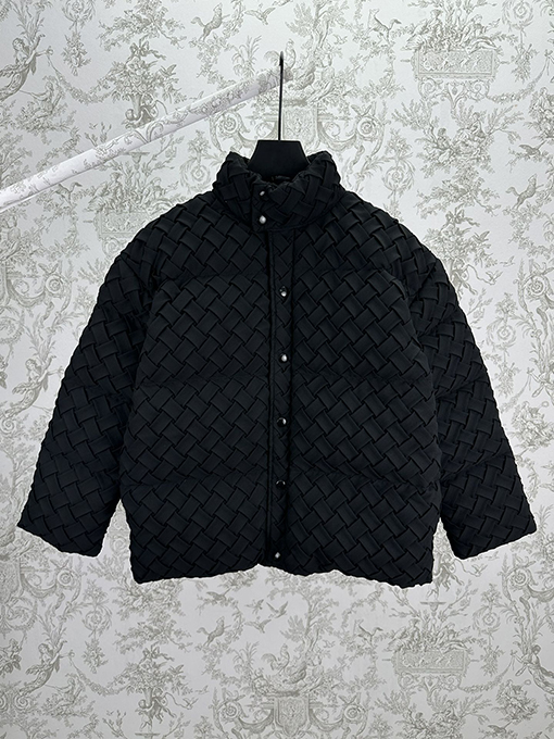 ボッテガヴェネタ 新モデル無地織りコート