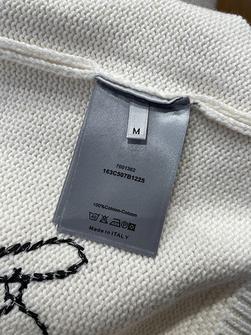 ディオール 花の刺繍ハーフオープンニットセーター