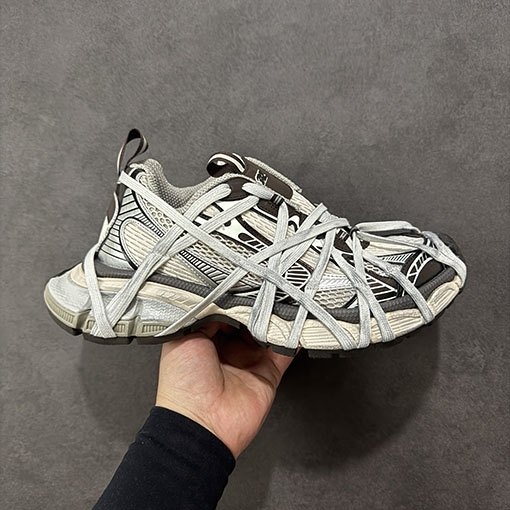 バレンシアガコピー Balenciaga 3XL スニーカー