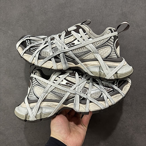 バレンシアガコピー Balenciaga 3XL スニーカー