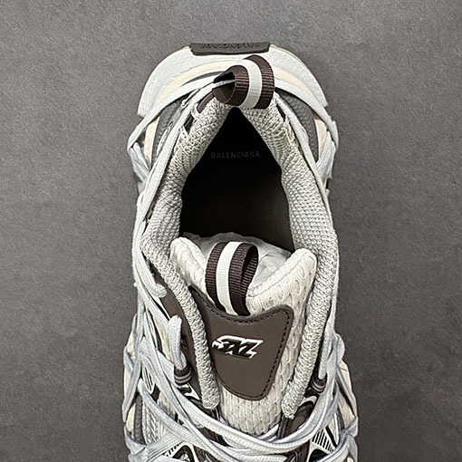バレンシアガコピー Balenciaga 3XL スニーカー