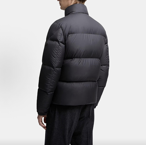 モンクレールコピー パッチワークポケットスタンドカラーダウンジャケット