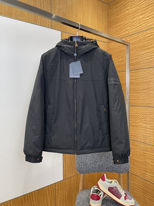 ルイヴィトン エンボスのジャカード織りレザーラベル付きフード付きジャケット