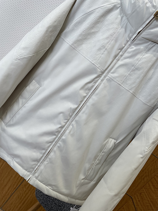 ルイヴィトン エンボスのジャカード織りレザーラベル付きフード付きジャケット