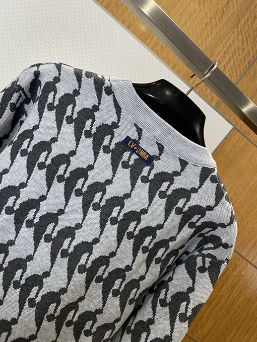 ルイヴィトンスーパーコピー 柄ジャカードクルーネックセーター