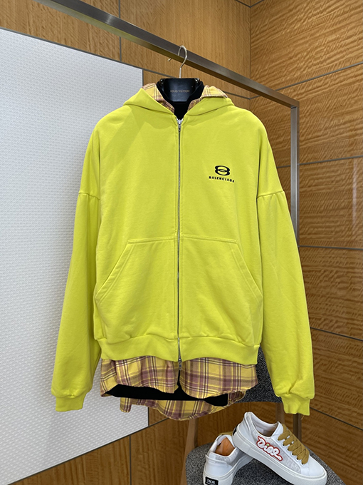 バレンシアガ フェイクスリーピースチェック柄パッチワークフード付きジップアップジャケット