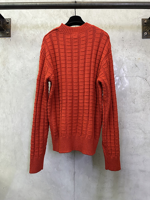 モンクレールコピー エンボスニットロゴセーター