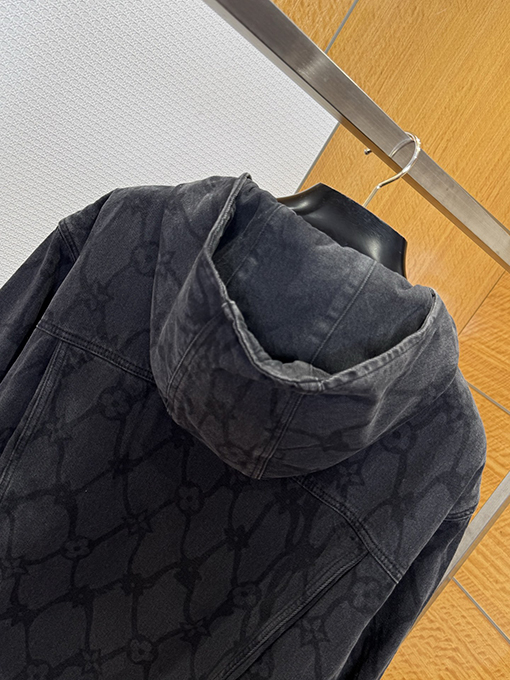 ルイヴィトン プリントジップアップフードジャケット