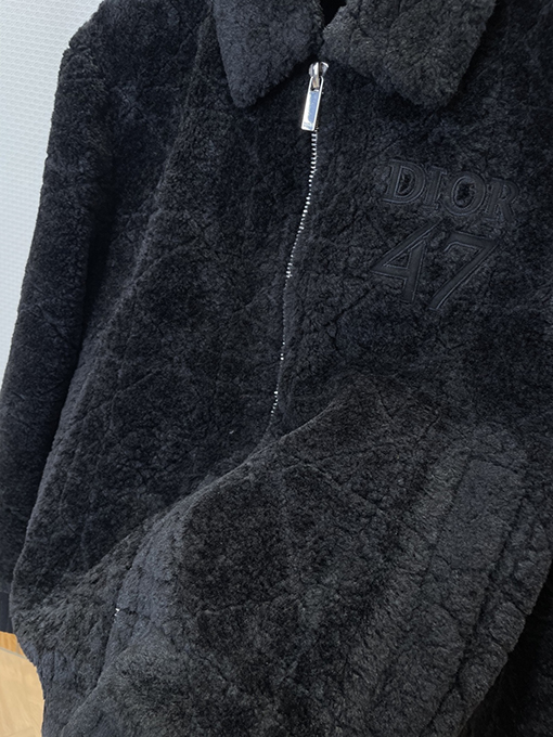 ディオールコピー デジタル刺繍ダイヤモンドキルティングダウンジャケット