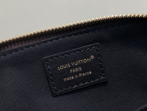 ルイヴィトン LV Alma BB リベットチェーンシェルバッグ M26084