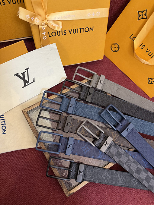 ルイヴィトンスーパーコピー LV Monogram 新しいエンボスフローラルレターベルト