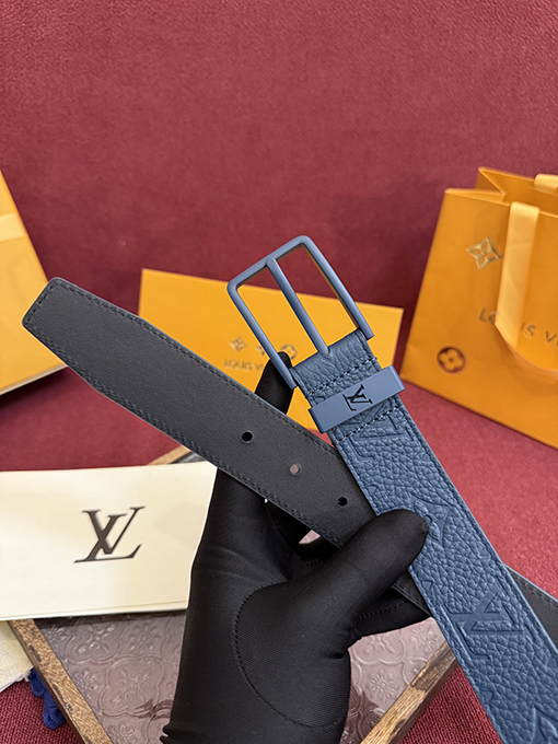 ルイヴィトンスーパーコピー LV Monogram 新しいエンボスフローラルレターベルト