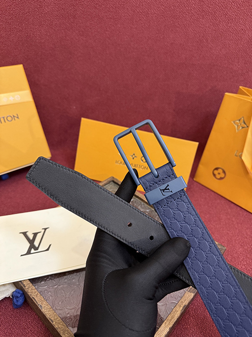 ルイヴィトンスーパーコピー LV Monogram 新しいエンボスフローラルレターベルト