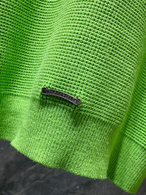 クロムハーツスーパーコピー レザーパッチカフス付きファッショナブルなセーター