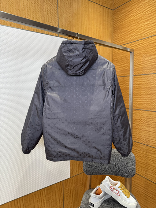 ルイヴィトンスーパーコピー 全面プリントのジッパーダウンジャケット