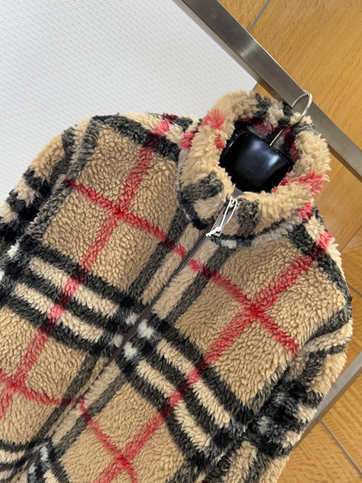 バーバリーコピー チェック柄シアリングコート