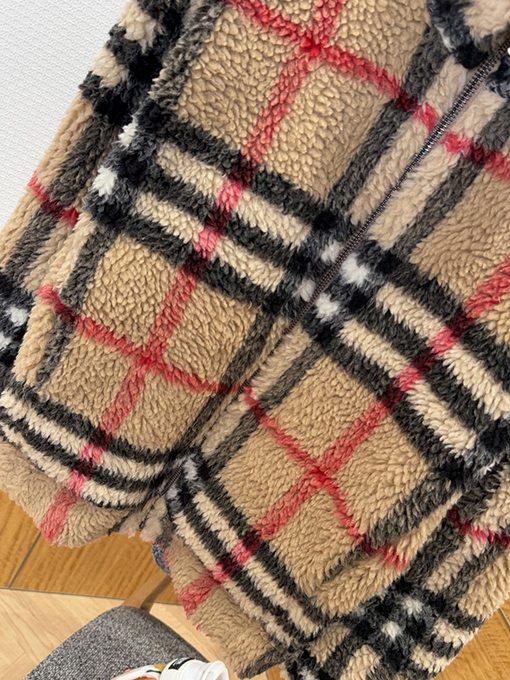 バーバリーコピー チェック柄シアリングコート