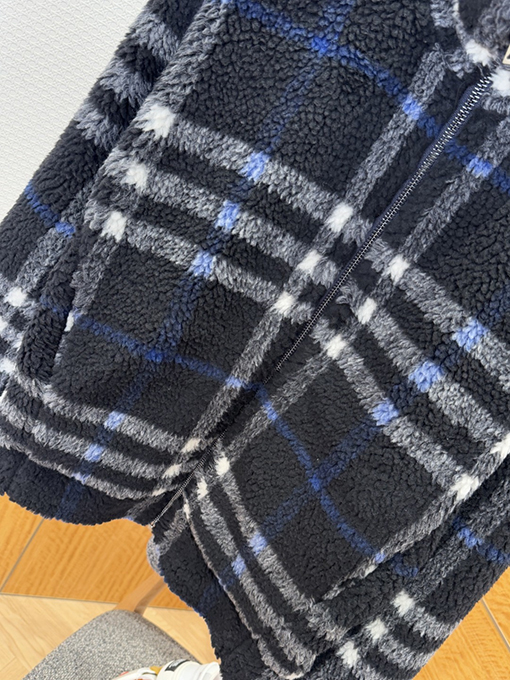 バーバリーコピー チェック柄シアリングコート