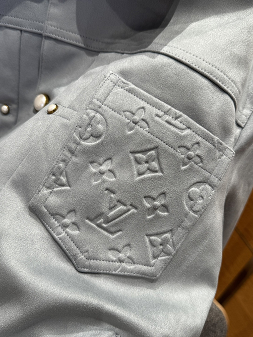 ルイヴィトン スエードエンボスジャケット