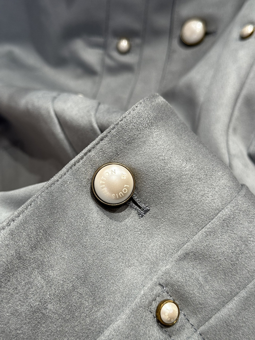 ルイヴィトン スエードエンボスジャケット