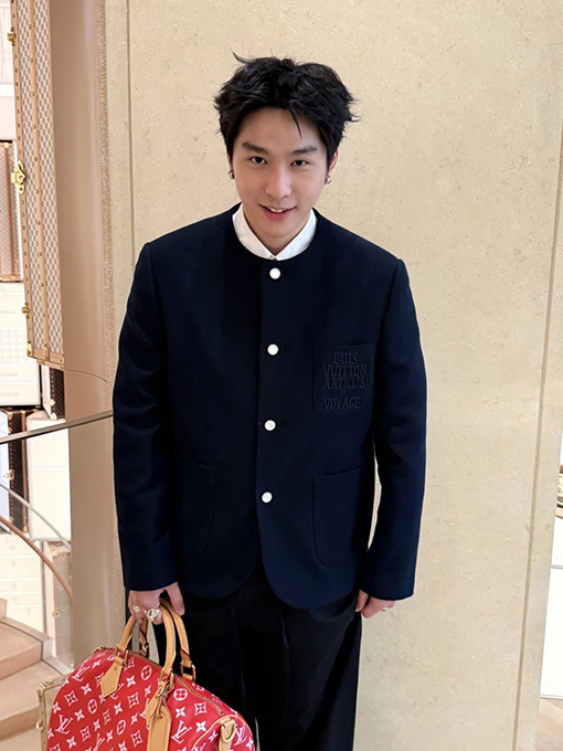 ルイヴィトンスーパーコピー ポケット刺繍シングルブレストジャケット