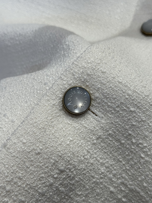 ルイヴィトンスーパーコピー ポケット刺繍シングルブレストジャケット