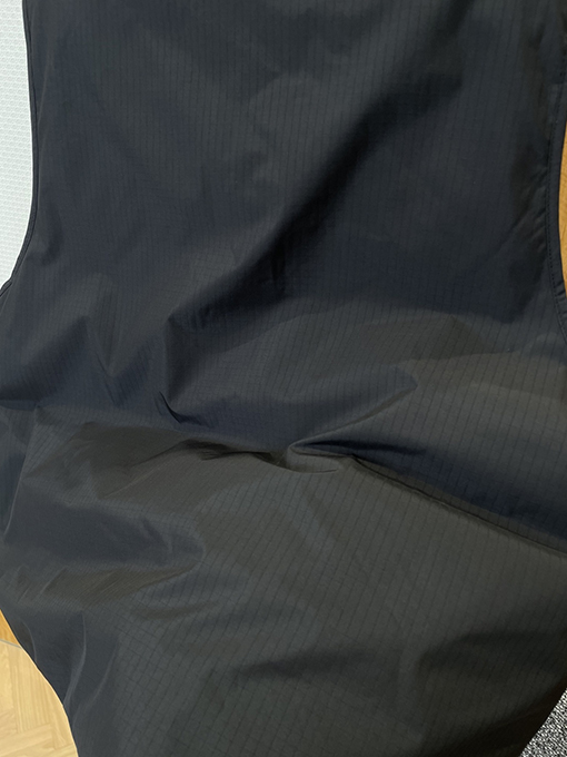 プラダ ワークウェアスタンドカラーダウンベスト