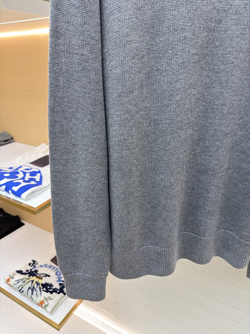 グッチ ダブルG刺繍ニットセーター