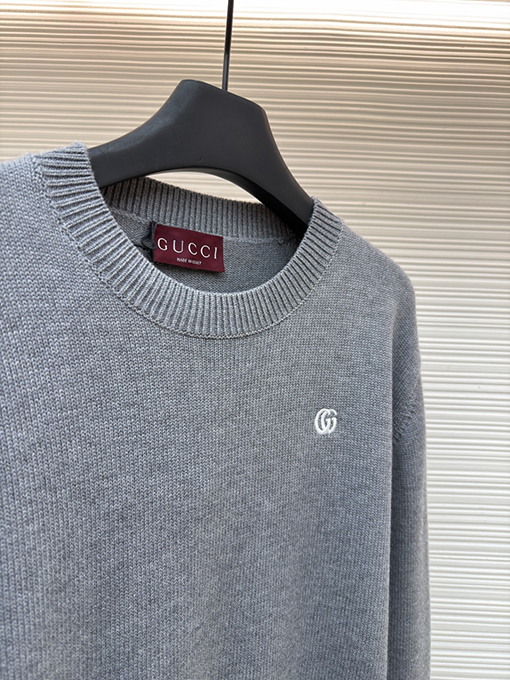 グッチ ダブルG刺繍ニットセーター