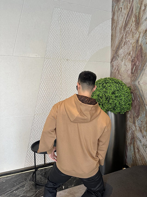 フェンディ クラシックな裏地付きFFパーカー